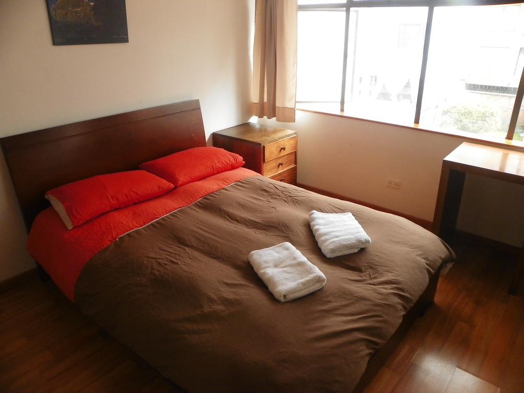 Hostal La Pinta Bogotá Zewnętrze zdjęcie