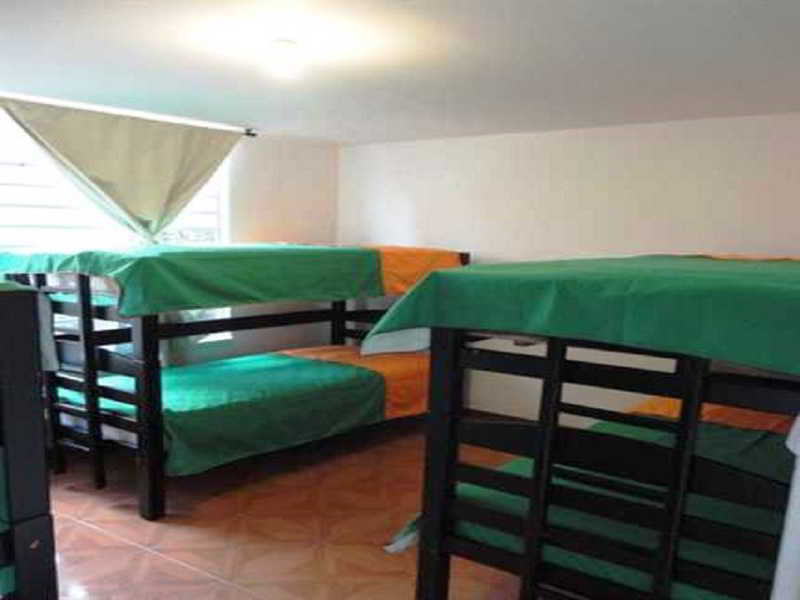 Hostal La Pinta Bogotá Zewnętrze zdjęcie