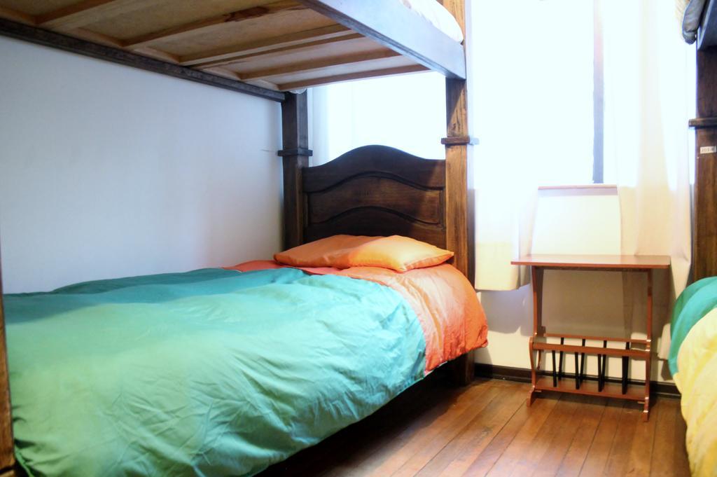 Hostal La Pinta Bogotá Zewnętrze zdjęcie