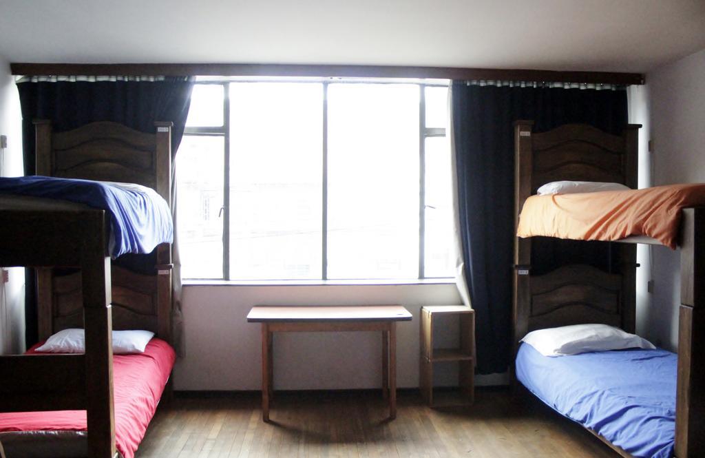 Hostal La Pinta Bogotá Zewnętrze zdjęcie