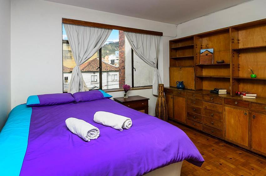 Hostal La Pinta Bogotá Zewnętrze zdjęcie